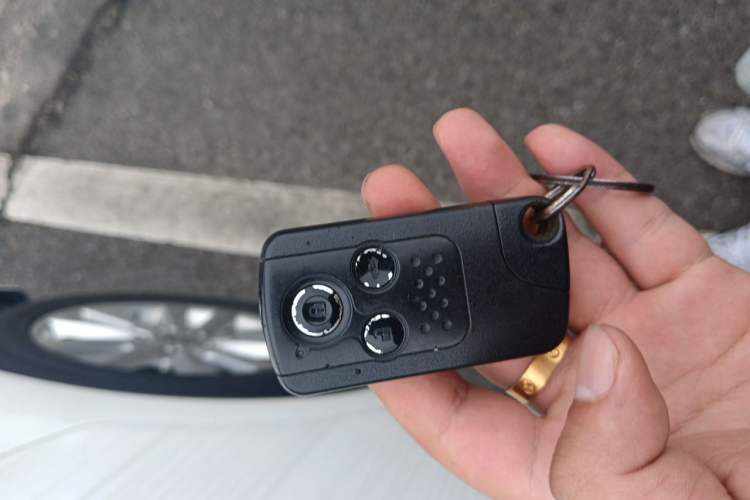 Used Honda Civic 2014 1.8L automatic comfort version Vehicle Key