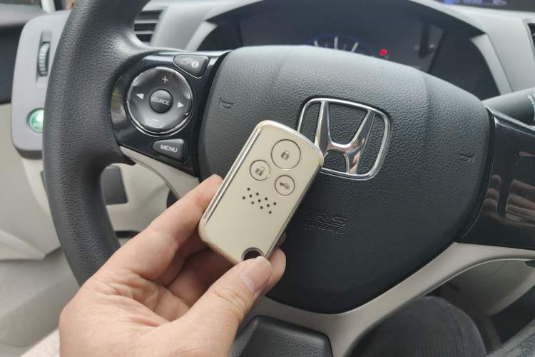 Used Honda Civic 2014 1.8L automatic comfort version Vehicle Key