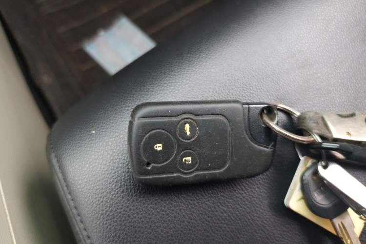 Used Honda Civic 2014 1.8L automatic comfort version Vehicle Key