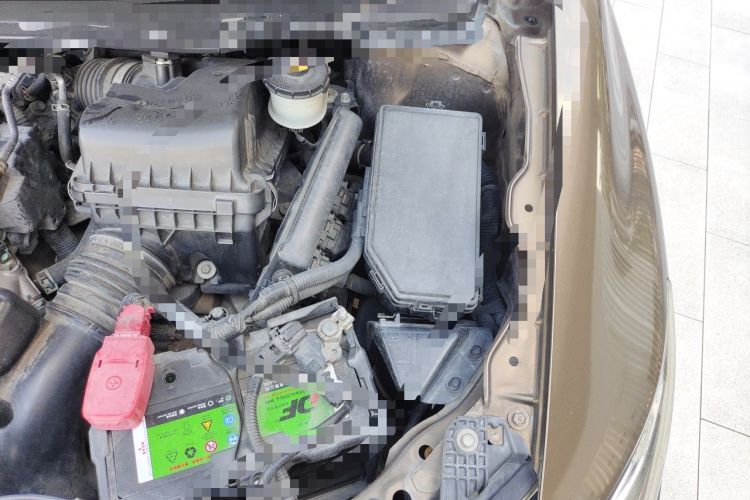 Used Honda Civic 2014 1.8L Automatic Classic Edition Engine Bay Left