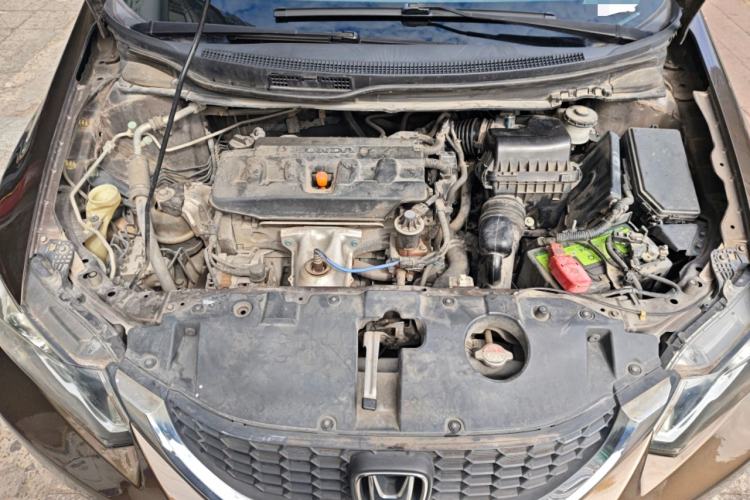 Used Honda Civic 2014 1.8L Automatic Classic Edition Engine Bay