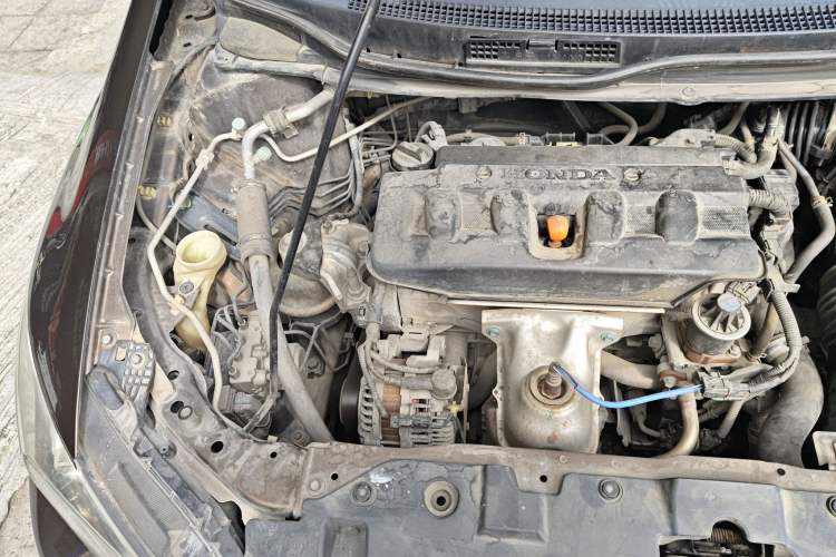 Used Honda Civic 2014 1.8L Automatic Classic Edition Engine Bay Right