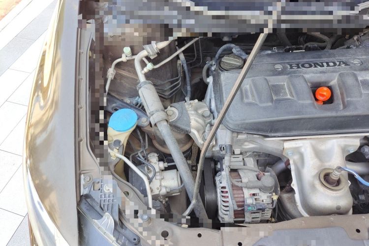 Used Honda Civic 2014 1.8L Automatic Classic Edition Engine Bay Right