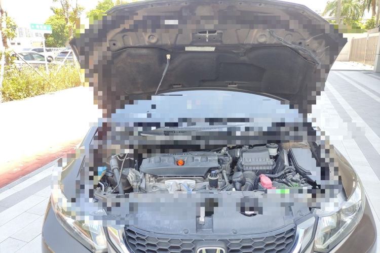 Used Honda Civic 2014 1.8L Automatic Classic Edition Engine Bay