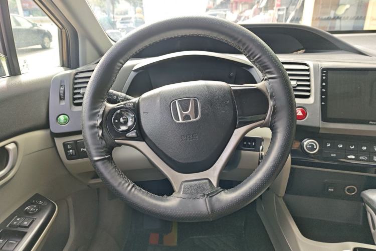 Used Honda Civic 2014 1.8L Automatic Classic Edition Steering Wheel