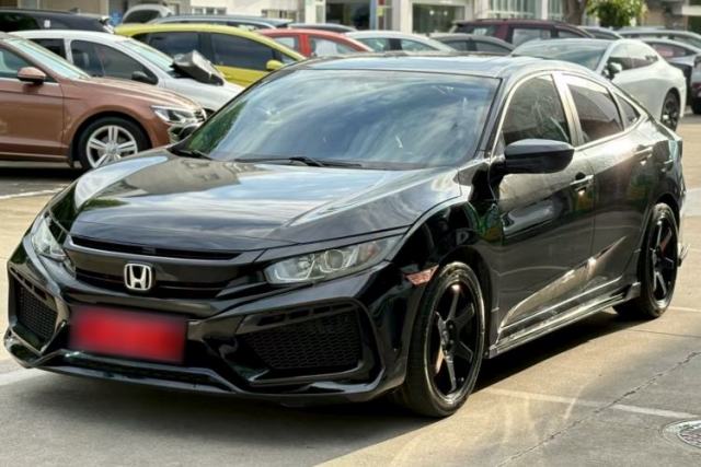 Used Honda Civic 2016 220TURBO CVT Luxury Edition