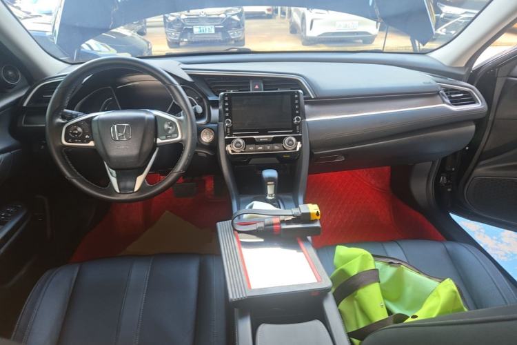 Used Honda Civic 2016 220TURBO CVT Prestige Edition Center Console