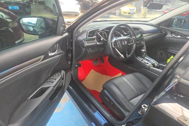 Used Honda Civic 2016 220TURBO CVT Prestige Edition Driver Seat