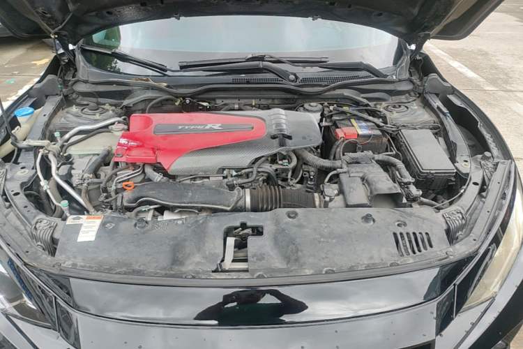 Used Honda Civic 2016 220TURBO CVT Luxury Edition Engine Bay
