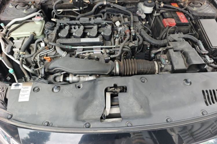 Used Honda Civic 2016 220TURBO CVT Luxury Edition Engine Bay