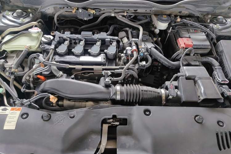 Used Honda Civic 2016 220TURBO CVT Luxury Edition Engine Bay