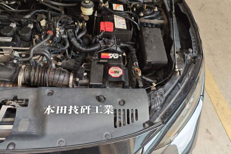Used Honda Civic 2016 220TURBO CVT Luxury Edition Engine Bay Left