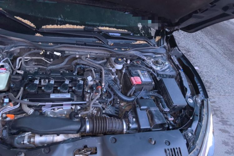 Used Honda Civic 2016 220TURBO CVT Luxury Edition Engine Bay Left