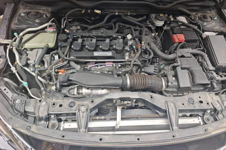 Used Honda Civic 2016 220TURBO CVT Luxury Edition Engine Bay