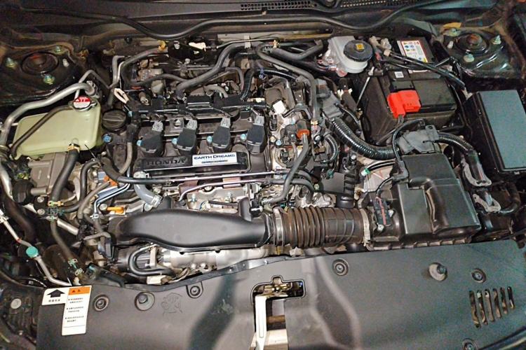 Used Honda Civic 2016 220TURBO CVT Luxury Edition Engine Bay
