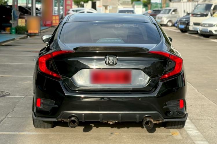 Used Honda Civic 2016 220TURBO CVT Luxury Edition Exterior 3