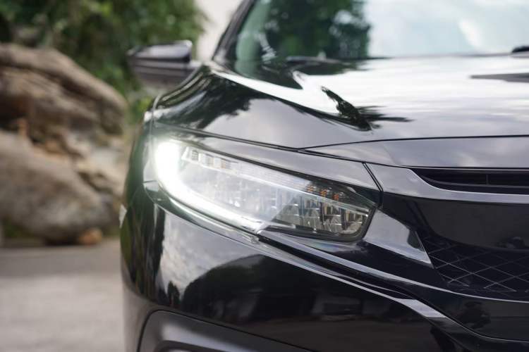 Used Honda Civic 2016 220TURBO CVT Prestige Edition Exterior 7