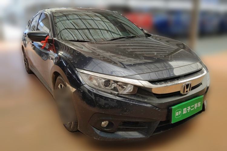 Used Honda Civic 2016 220TURBO CVT Luxury Edition Front Right 45 Deg