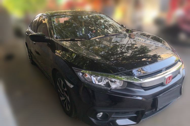 Used Honda Civic 2016 220TURBO CVT Luxury Edition Front Right 45 Deg