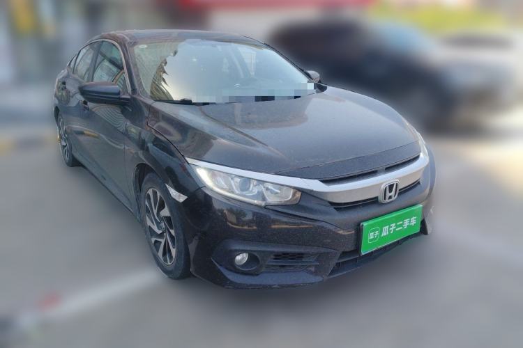 Used Honda Civic 2016 220TURBO Manual Luxury Edition Front Right 45 Deg