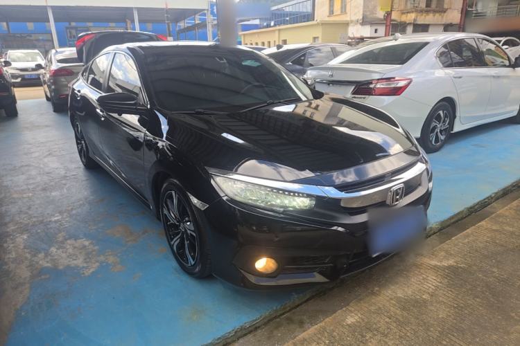 Used Honda Civic 2016 220TURBO CVT Prestige Edition Front Right 45 Deg