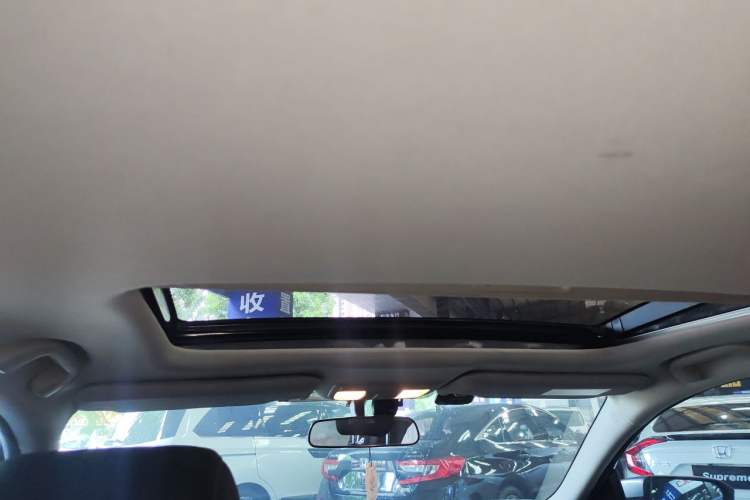 Used Honda Civic 2016 220TURBO CVT Luxury Edition Headliner