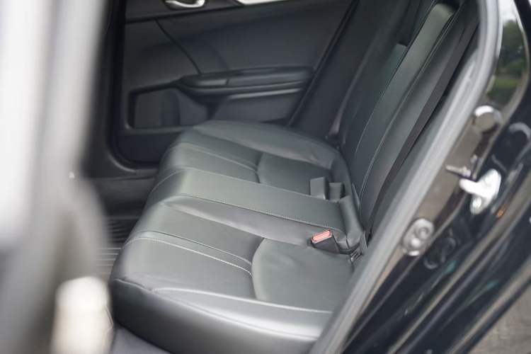 Used Honda Civic 2016 220TURBO CVT Prestige Edition Interior 1