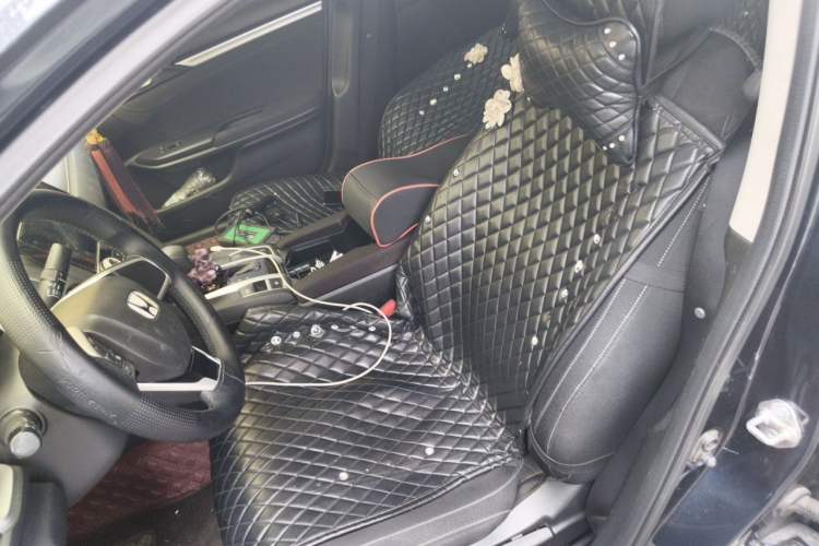 Used Honda Civic 2016 220TURBO CVT Luxury Edition Left Front Seat