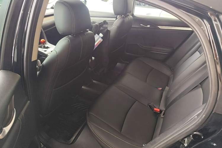 Used Honda Civic 2016 220TURBO CVT Luxury Edition Left Rear Seat