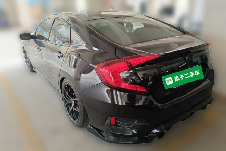 Used Honda Civic 2016 220TURBO CVT Luxury Edition Rear Left 45 Deg
