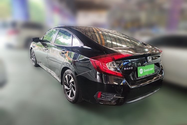 Used Honda Civic 2016 220TURBO CVT Luxury Edition Rear Left 45 Deg