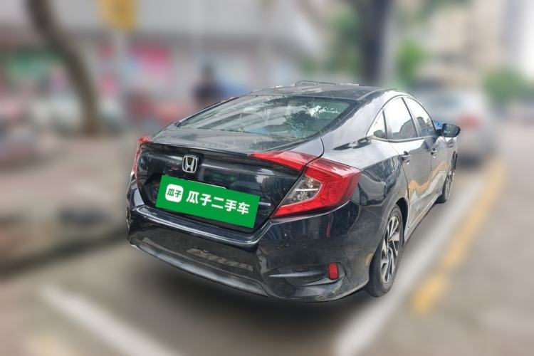 Used Honda Civic 2016 220TURBO CVT Luxury Edition Rear Right 45 Deg