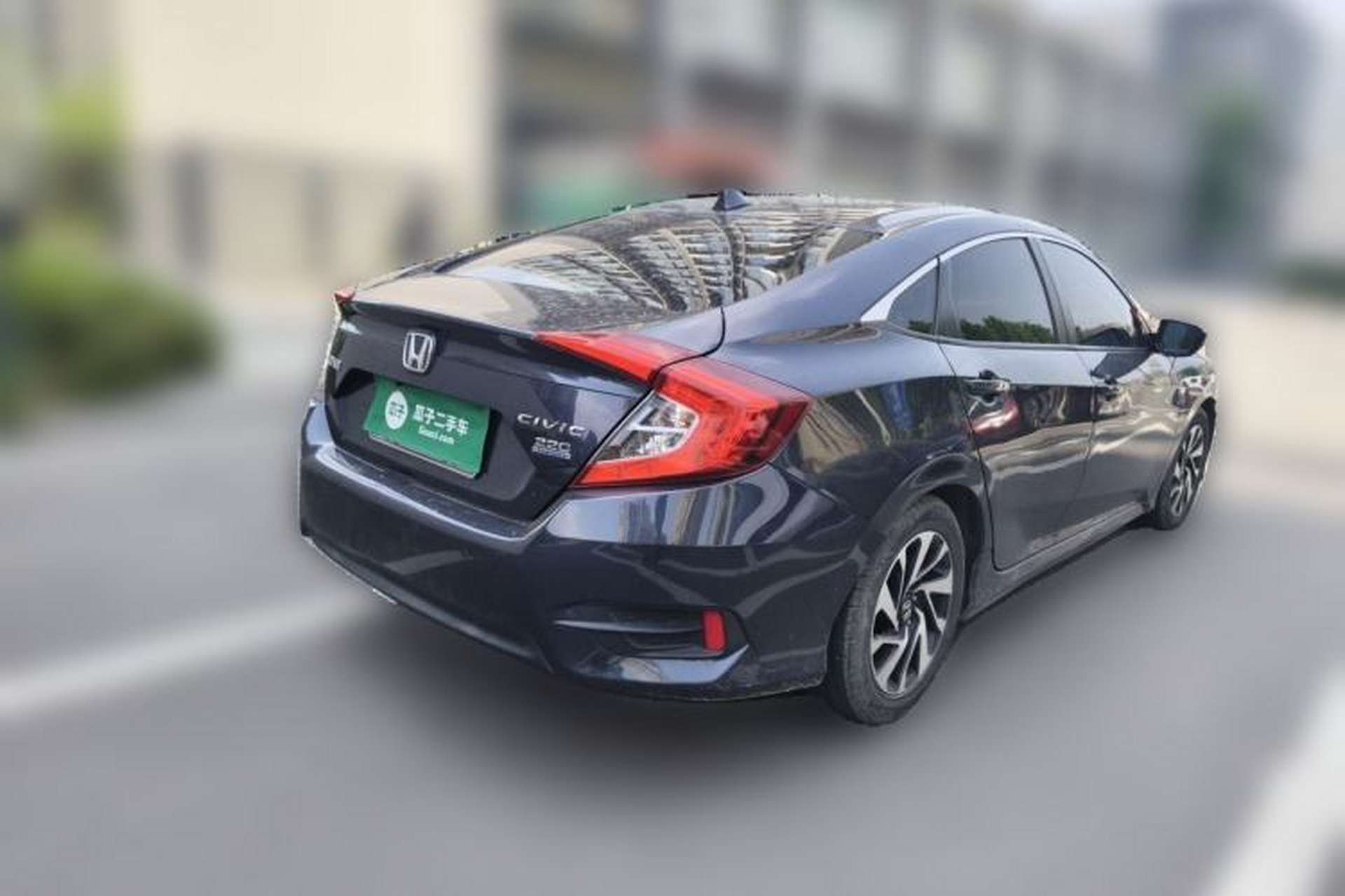 Used Honda Civic 2016 220TURBO CVT Luxury Edition Rear Right 45 Deg