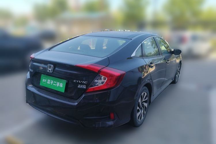 Used Honda Civic 2016 220TURBO Manual Luxury Edition Rear Right 45 Deg