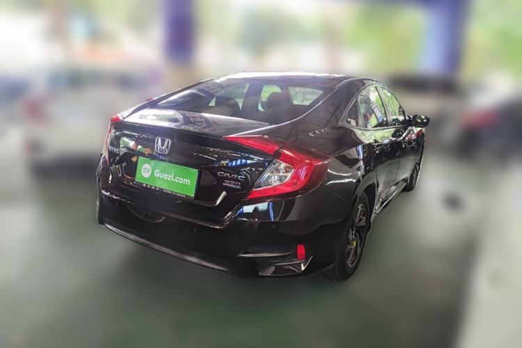 Used Honda Civic 2016 220TURBO CVT Luxury Edition Rear Right 45 Deg