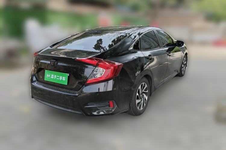 Used Honda Civic 2016 220TURBO CVT Luxury Edition Rear Right 45 Deg