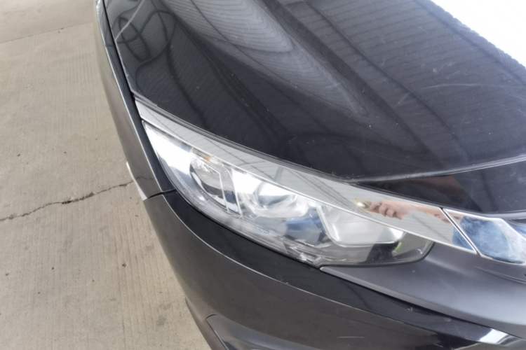 Used Honda Civic 2016 220TURBO CVT Luxury Edition Right Front Headlight