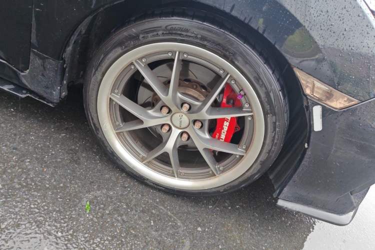 Used Honda Civic 2016 220TURBO CVT Luxury Edition Right Front Wheel Hub