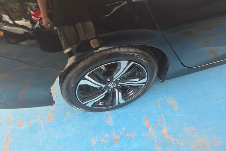 Used Honda Civic 2016 220TURBO CVT Prestige Edition Right Rear Wheel Hub