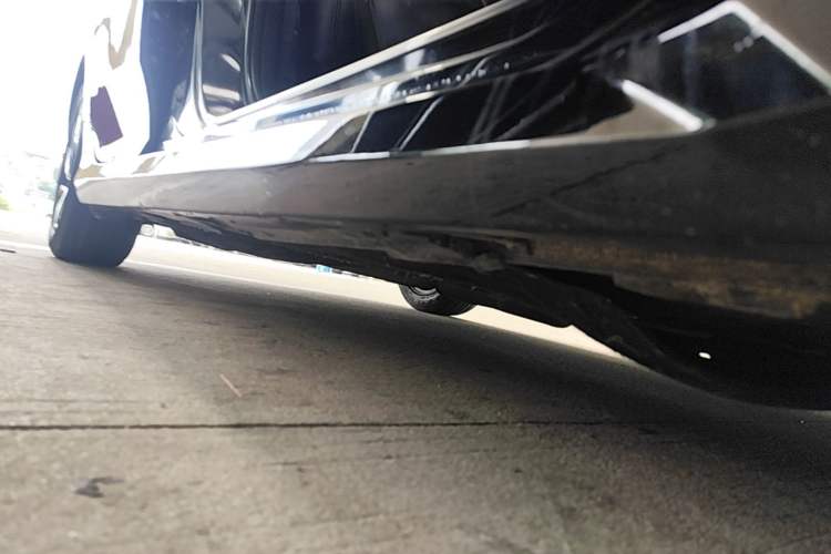 Used Honda Civic 2016 220TURBO CVT Luxury Edition Right Side Sill