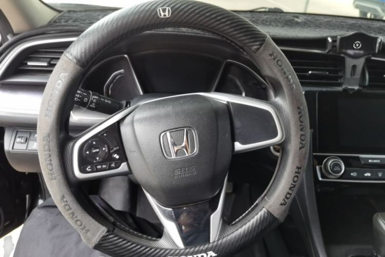 Used Honda Civic 2016 220TURBO CVT Luxury Edition Steering Wheel