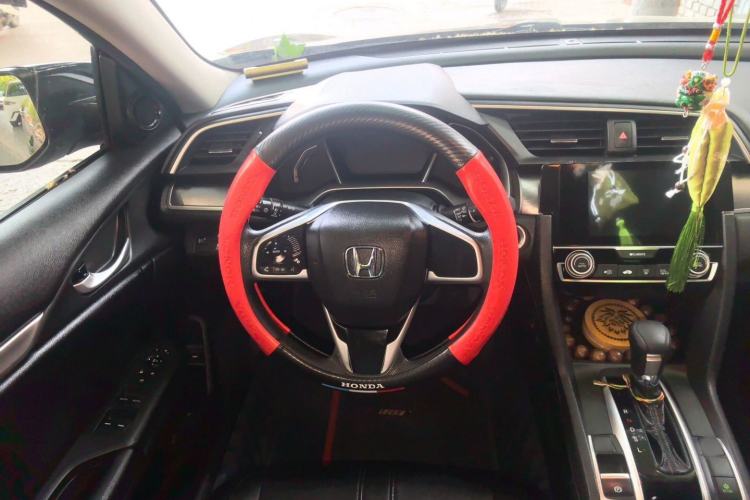 Used Honda Civic 2016 220TURBO CVT Luxury Edition Steering Wheel