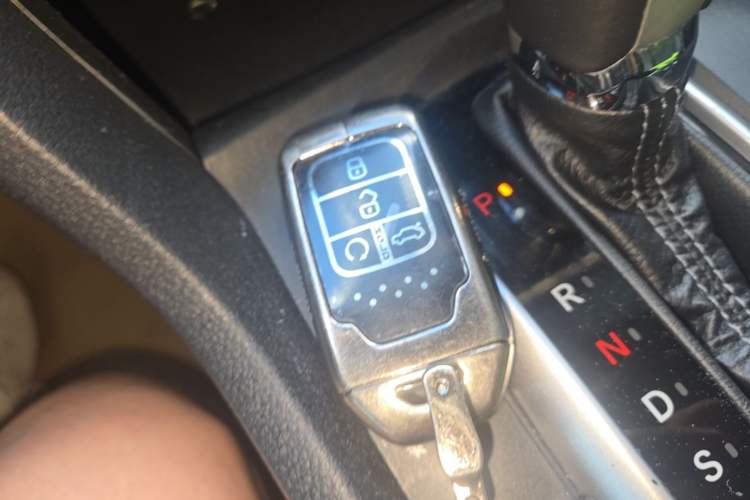 Used Honda Civic 2016 220TURBO CVT Prestige Edition Vehicle Key