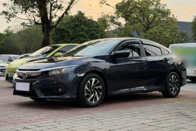 Used Honda Civic 2016 220TURBO CVT Luxury Edition