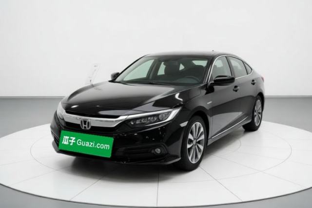 Honda Civic 2016 220TURBO CVT Luxury Edition d’occasion