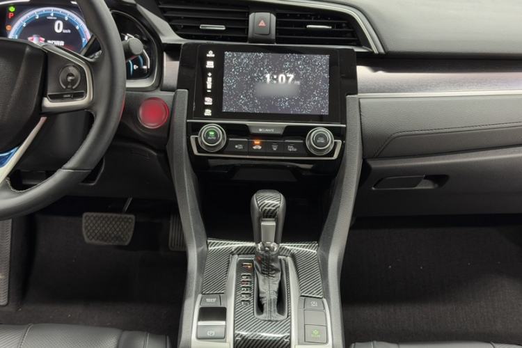 Used Honda Civic 2016 220TURBO CVT Prestige Edition Audio And AC Panel