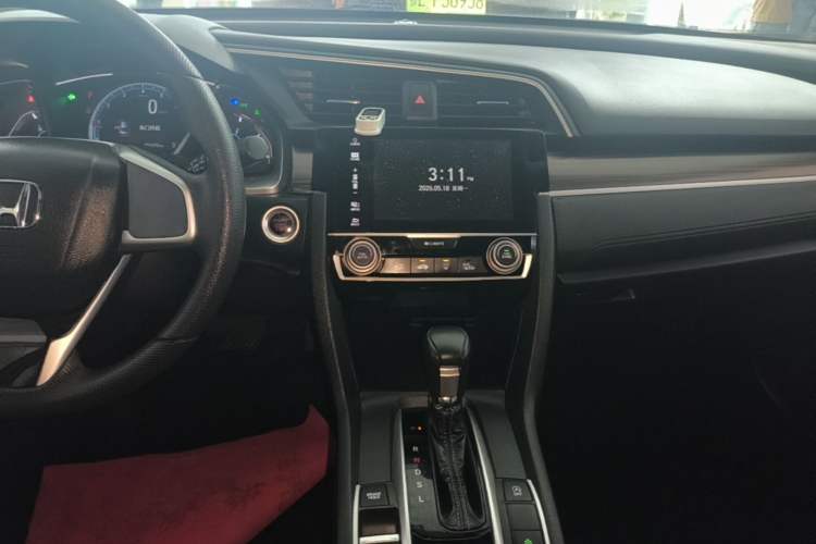 Used Honda Civic 2016 220TURBO CVT Prestige Edition Audio And AC Panel