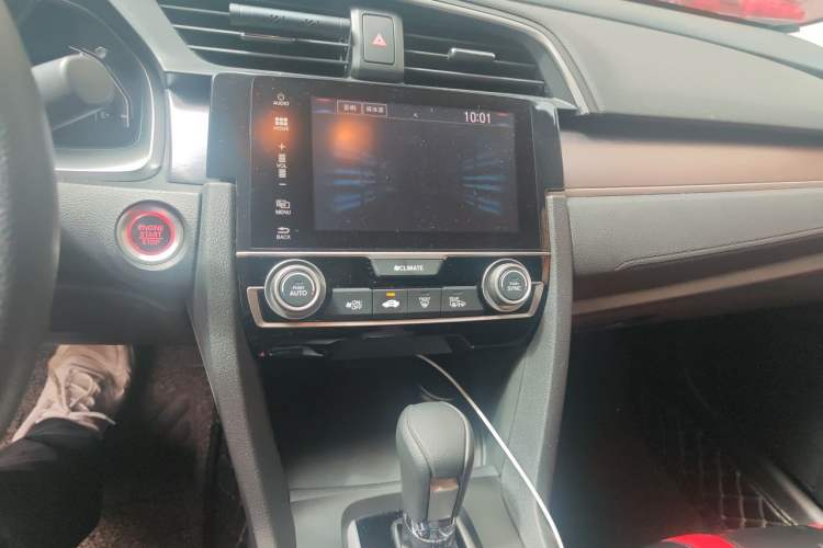 Used Honda Civic 2016 220TURBO CVT Luxury Edition Audio And AC Panel