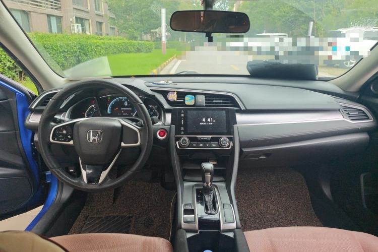 Used Honda Civic 2016 220TURBO CVT Luxury Edition Center Console