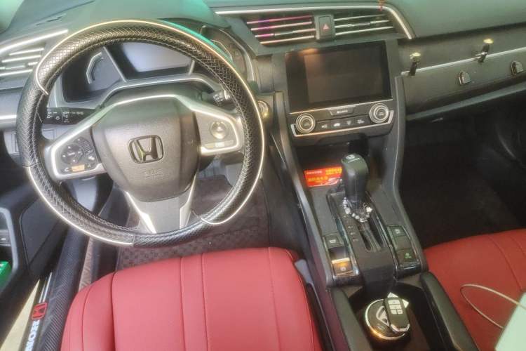 Used Honda Civic 2016 220TURBO CVT Prestige Edition Center Console